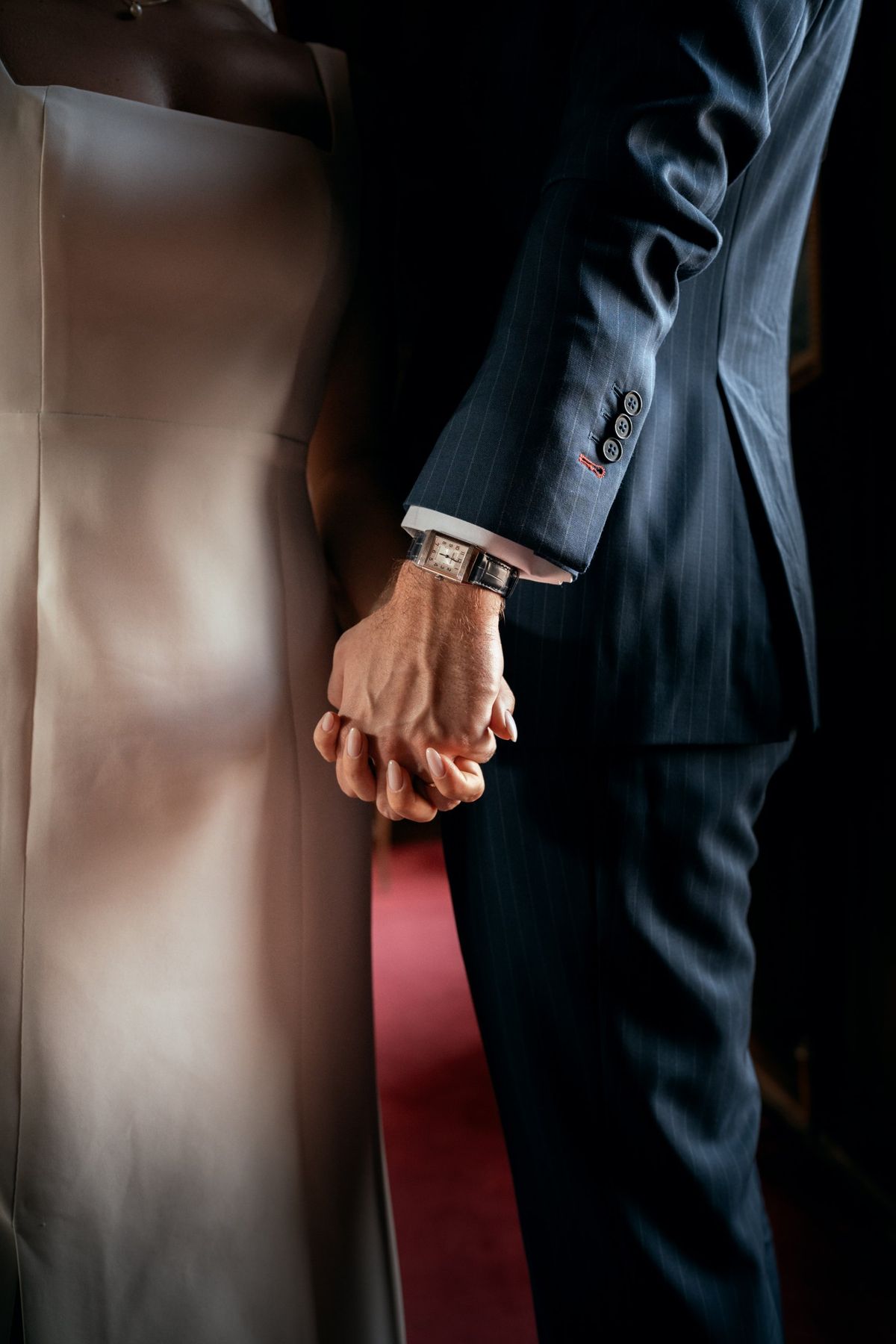 Les mains des mariés